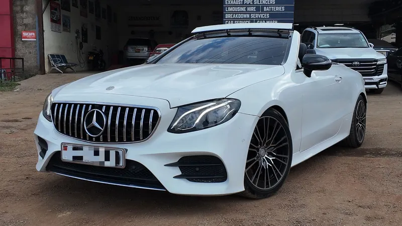 2019 Mercedes-Benz E400 Cabriolet AMG 3L Petrol Convertible, photo 2