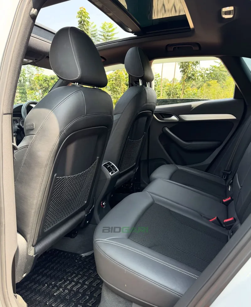 2019 Audi Q3 Quattro S-Line Petrol SUV, photo 11