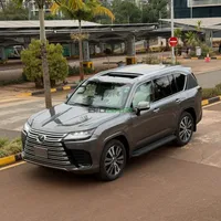 2023 Lexus LX600 3.5L Petrol SUV, photo 2