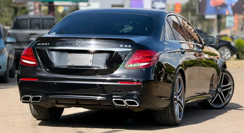 2018 Mercedes-Benz E-Class 63 AMG 4L Petrol Sedan, photo 3