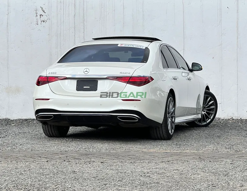 2021 Mercedes-Benz S500 3L Petrol Sedan, photo 4