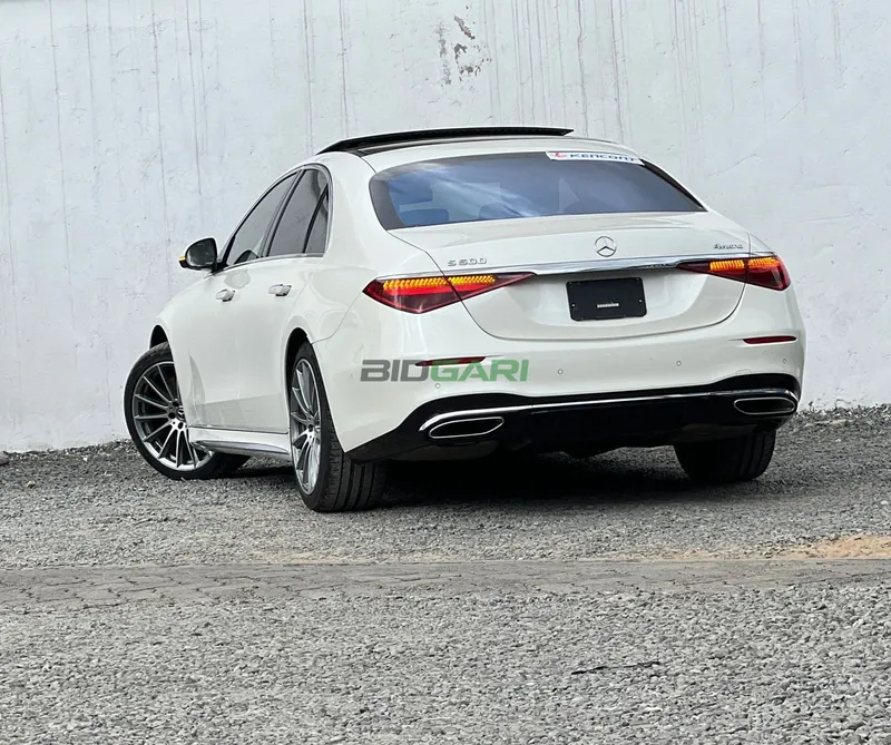 2021 Mercedes-Benz S500 3L Petrol Sedan, photo 2