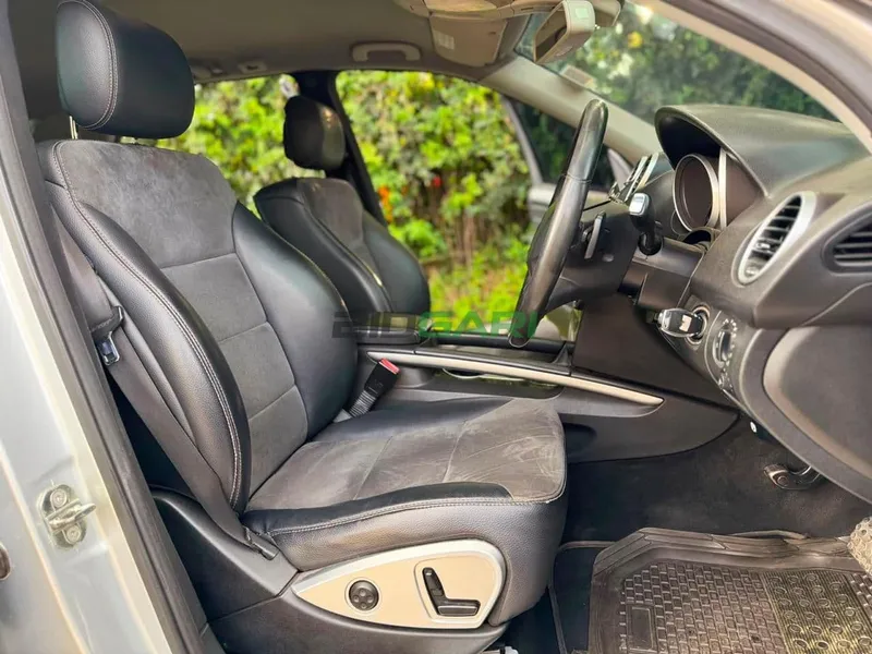 2010 Mercedes-Benz ML300 4MATIC 3L Diesel SUV, photo 5
