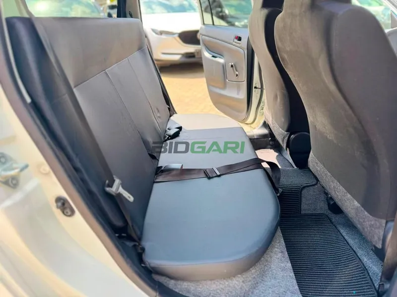 2020 Toyota Probox 1.5L Petrol, photo 5