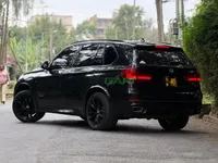 2018 BMW X5 xDrive35d 3L Diesel SUV, photo 2