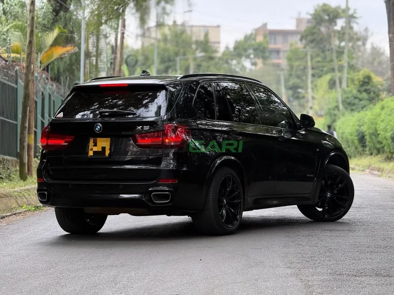 2018 BMW X5 xDrive35d 3L Diesel SUV, photo 4