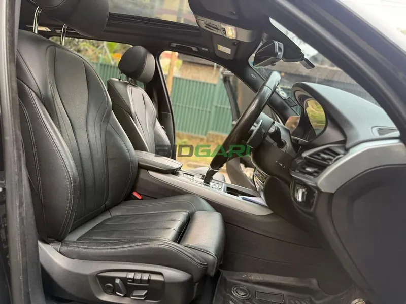 2018 BMW X5 xDrive35d 3L Diesel SUV, photo 6