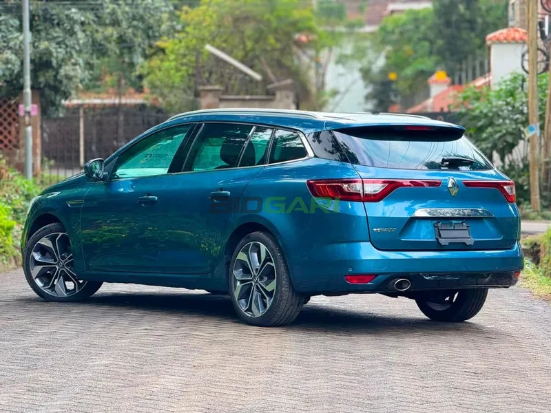 2019 Renault Megane 1.2L Petrol, photo 2