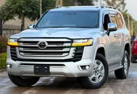 2022 Toyota Land Cruiser 300 Petrol SUV, photo 2