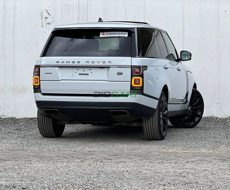 2020 Range Rover Vogue Autobiography 3L Diesel SUV, photo 4