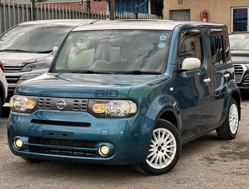 2019 Nissan Cube 1.5L Petrol Hatchback, photo 2