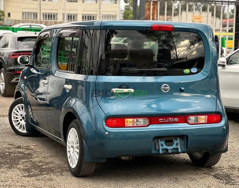 2019 Nissan Cube 1.5L Petrol Hatchback, photo 5