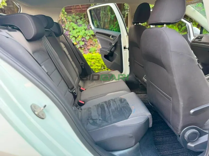 2019 Volkswagen Golf 1.4L Petrol Hatchback, photo 6