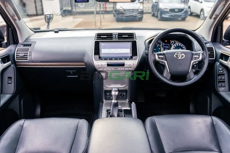 2021 Toyota Land Cruiser Prado TXL Diesel SUV, photo 7