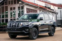 2021 Toyota Land Cruiser Prado TXL Diesel SUV, photo 3