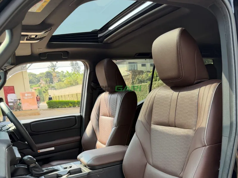2024 Toyota Land Cruiser Prado VX J250 2.8L Diesel SUV, photo 8