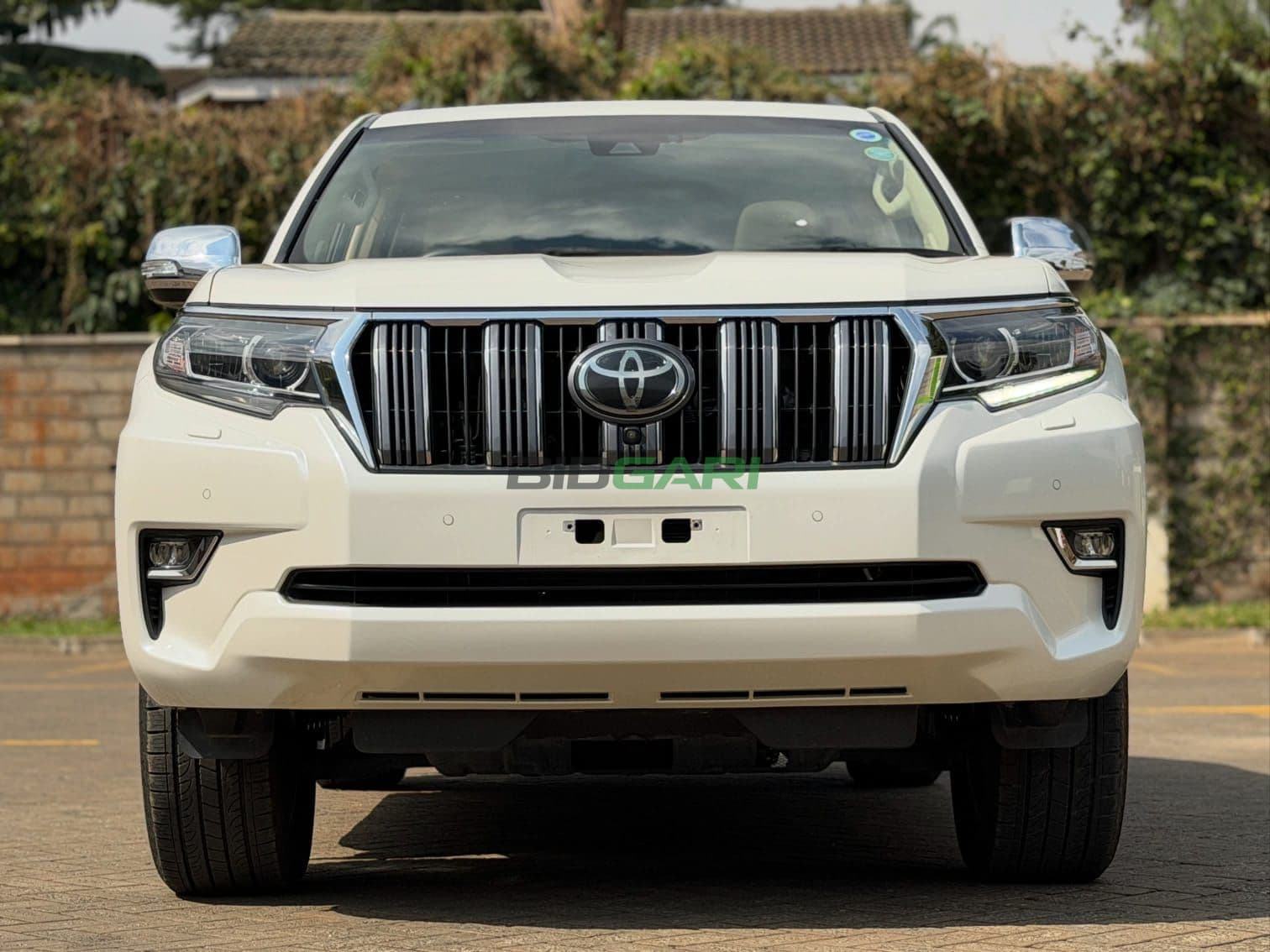Toyota Land Cruiser ( Prado J150 TX-L )