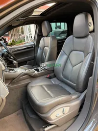 2016 Porsche Cayenne 3L Petrol SUV, photo 11