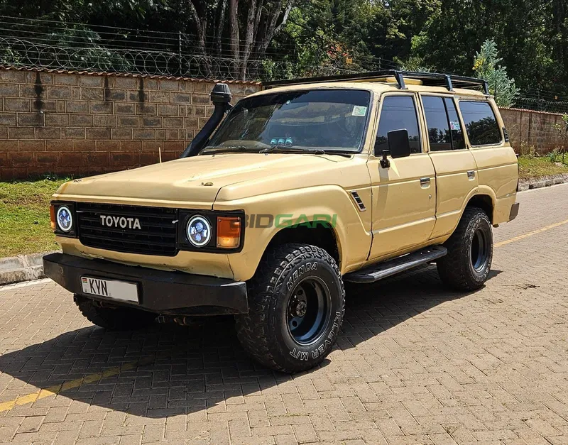 1981 Toyota Land Cruiser 60 Series 4L Diesel SUV, photo 3