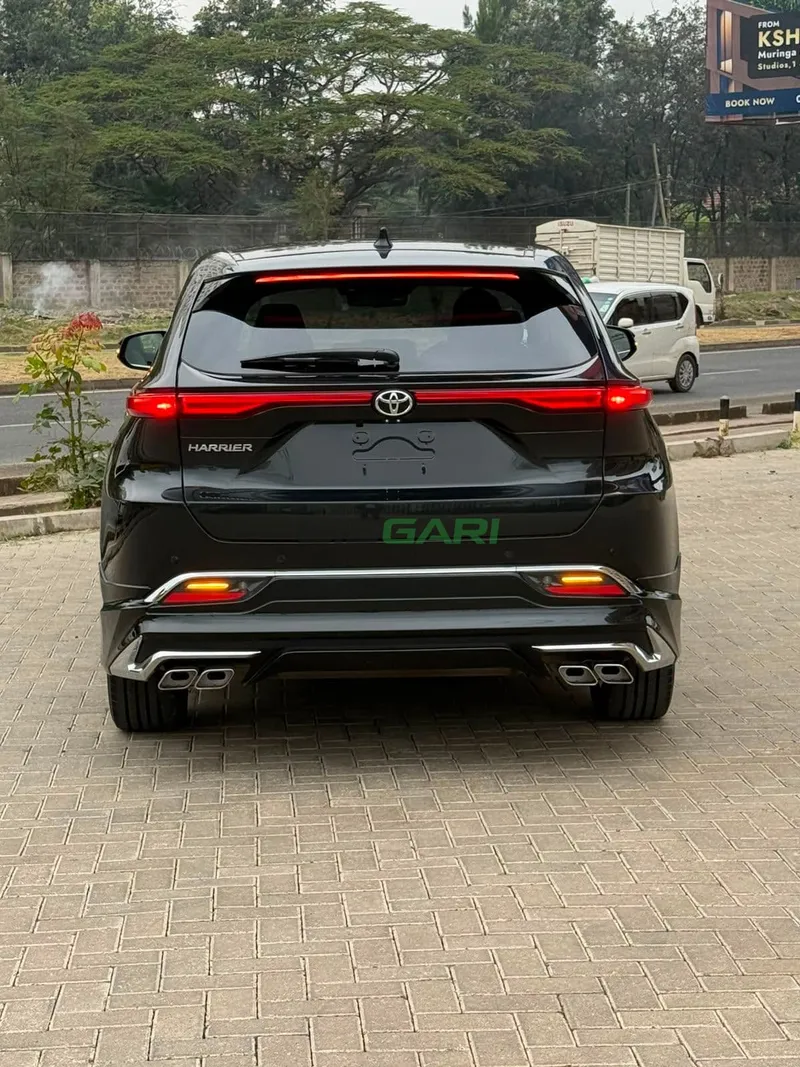 2020 Toyota Harrier Z 2L Petrol SUV, photo 6