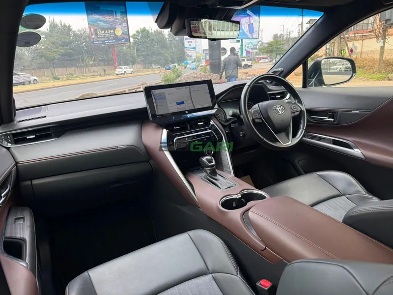 2020 Toyota Harrier Z 2L Petrol SUV, photo 3