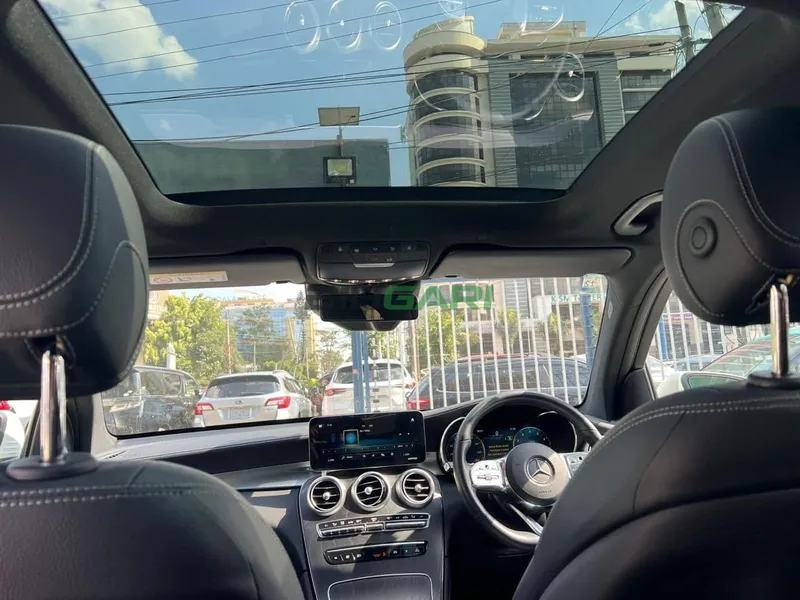 2020 Mercedes-Benz GLC300 AMG 2L Petrol SUV, photo 6
