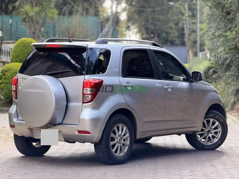 2007 Toyota Rush 1.5L Petrol SUV, photo 4