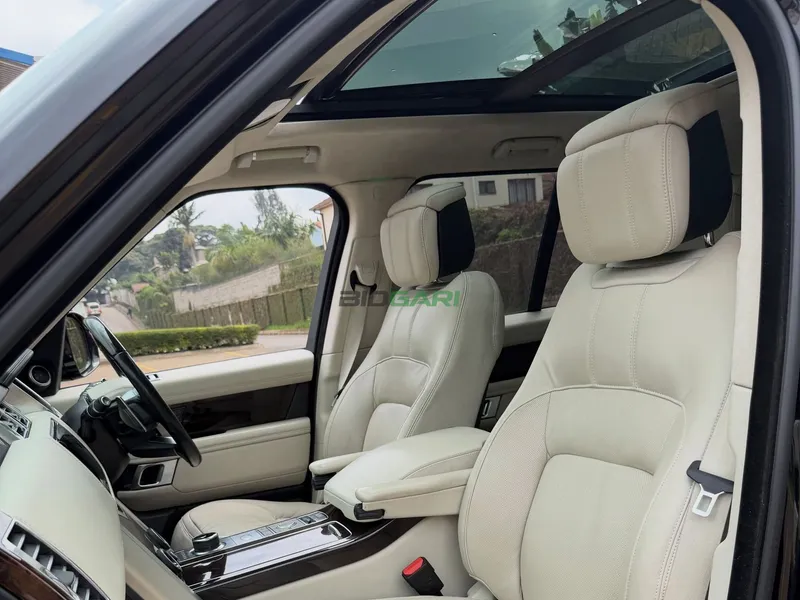 2019 Range Rover Vogue Autobiography 4.4L Diesel SUV, photo 10