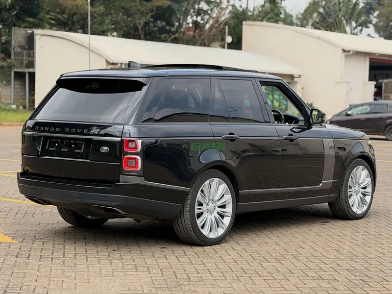 2019 Range Rover Vogue Autobiography 4.4L Diesel SUV, photo 4