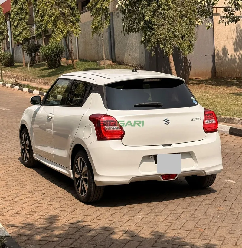 2019 Suzuki Swift Rs 1.2L Petrol Hatchback, photo 5