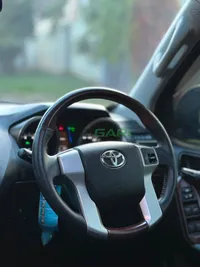 2015 Toyota Land Cruiser Prado J150 2.7L Petrol SUV, photo 4
