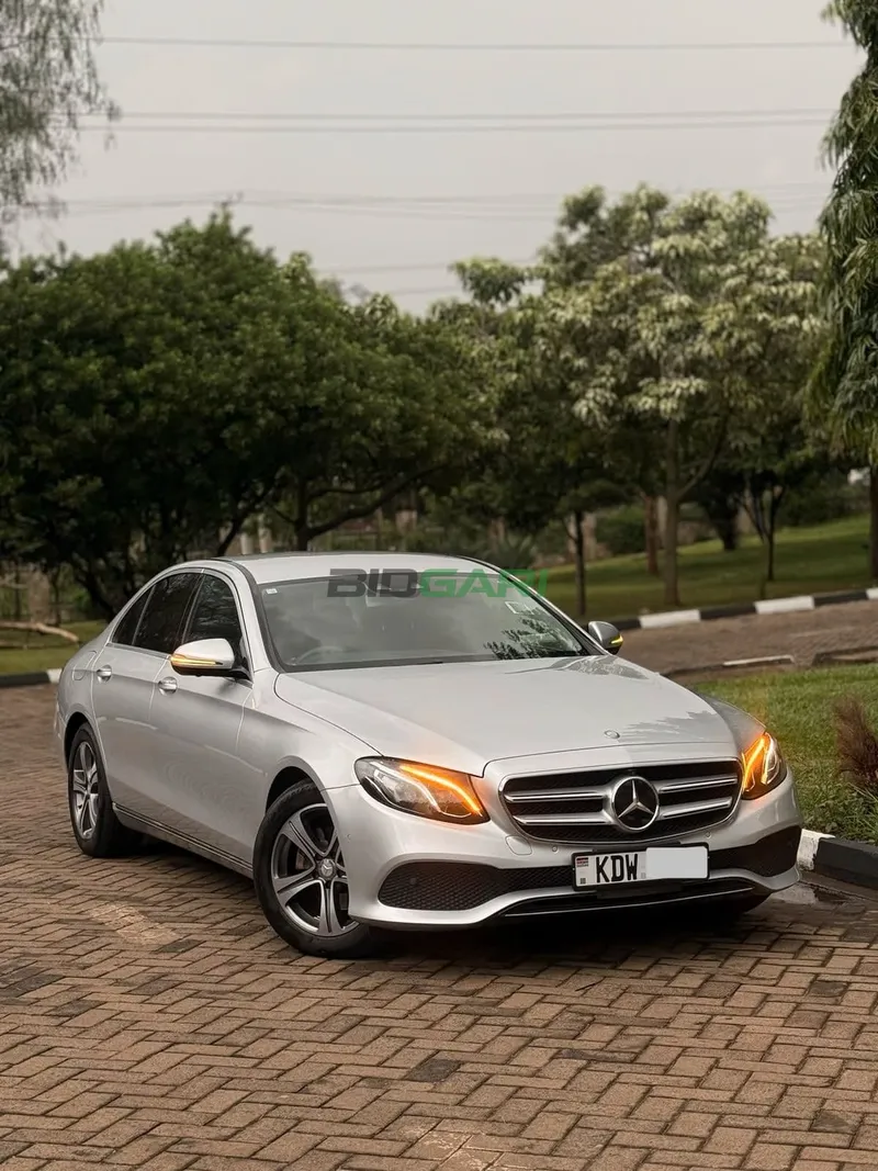 2018 Mercedes-Benz E200