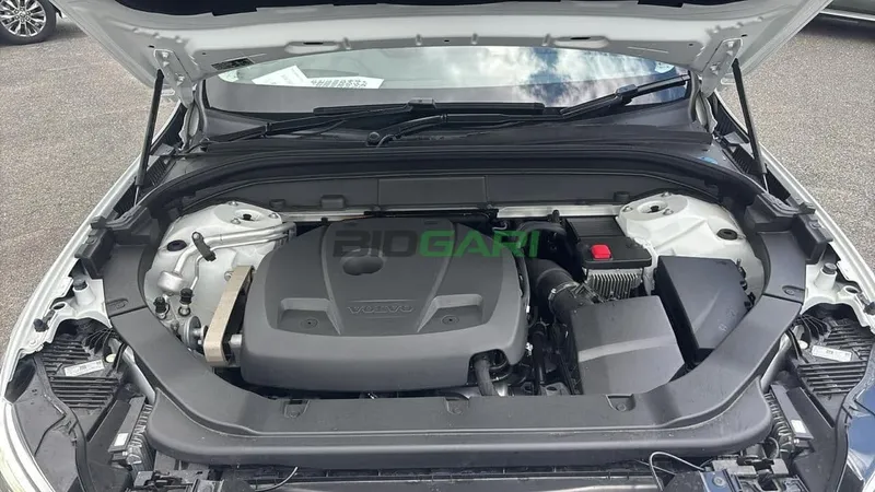 2019 Volvo XC60 T5 2L Petrol SUV, photo 9