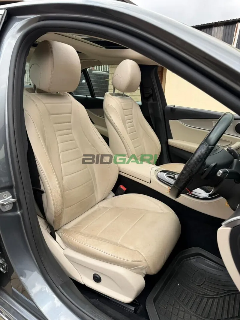 2016 Mercedes-Benz E200d 2.2L Diesel Sedan, photo 10
