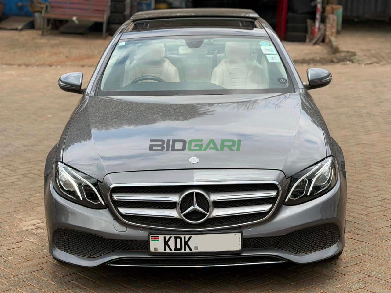 Mercedes-Benz E200d