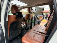 2019 Toyota Land Cruiser Prado J150 Petrol SUV, photo 8