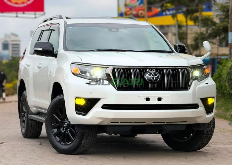 2019 Toyota Land Cruiser Prado J150 Petrol SUV, main photo