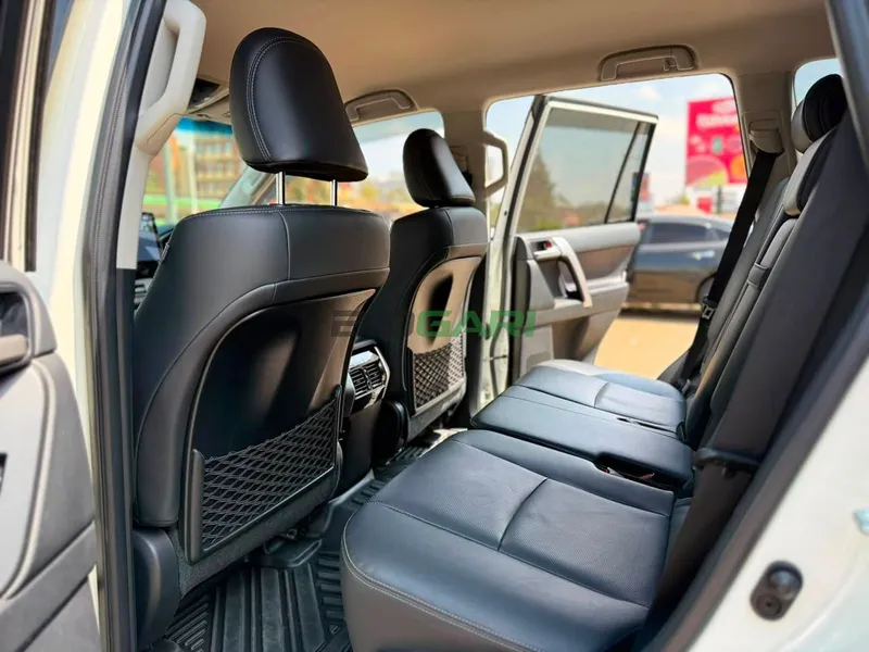 2019 Toyota Land Cruiser Prado J150 Petrol SUV, photo 8