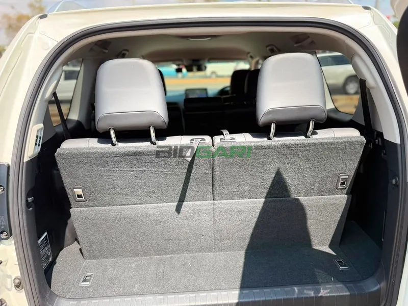 2019 Toyota Land Cruiser Prado J150 Petrol SUV, photo 7