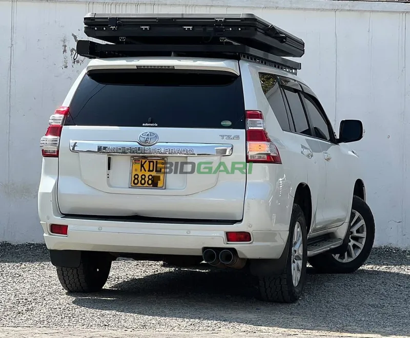 2015 Toyota Land Cruiser TZG 2.8L Diesel SUV, photo 4