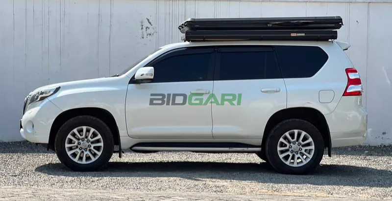 2015 Toyota Land Cruiser TZG 2.8L Diesel SUV, photo 6
