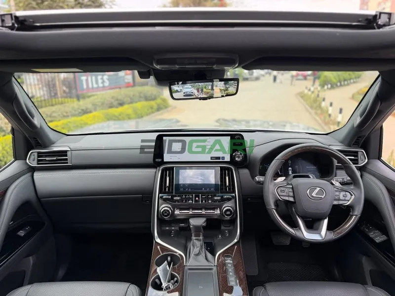 2025 Lexus LX500D 3.5L Diesel SUV, photo 6