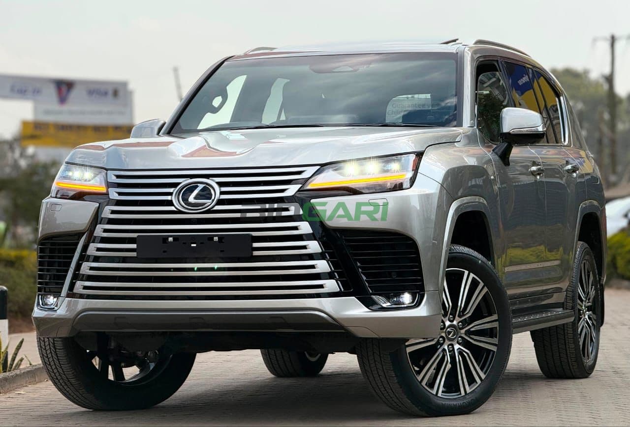 2025 Lexus LX500D