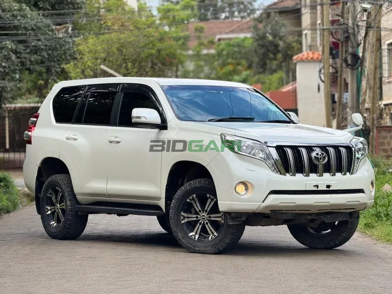 2016 Toyota Land Cruiser Prado TX