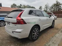 2019 Volvo XC60 T5 INSCRIPTION 2L Petrol SUV, photo 6