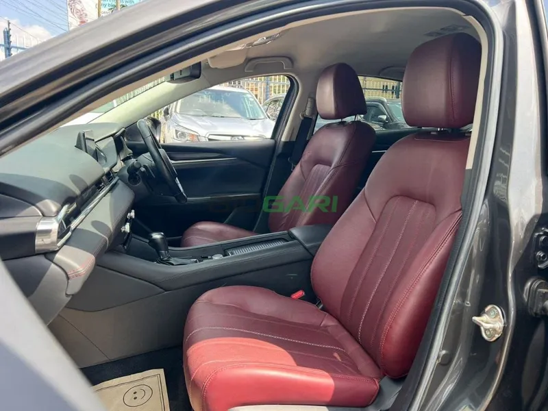 2020 Mazda 6 2.2L Diesel Sedan, photo 9