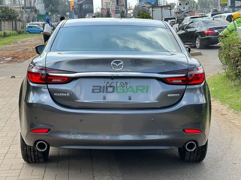 2020 Mazda 6 2.2L Diesel Sedan, photo 5