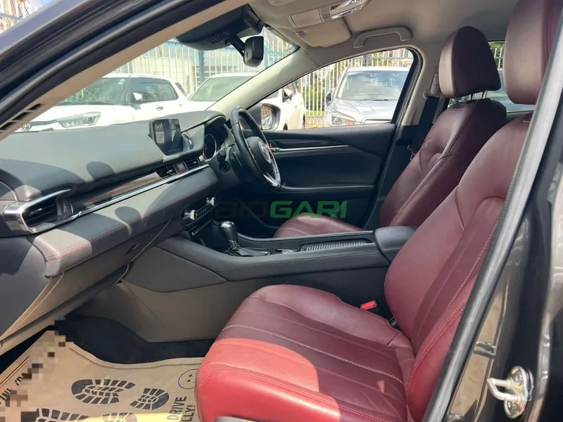 2020 Mazda 6 2.2L Diesel Sedan, photo 10