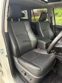 2023 Toyota Land Cruiser Prado Petrol SUV, photo 6