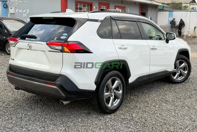 2019 Toyota RAV4 Z GRADE Petrol SUV, photo 3